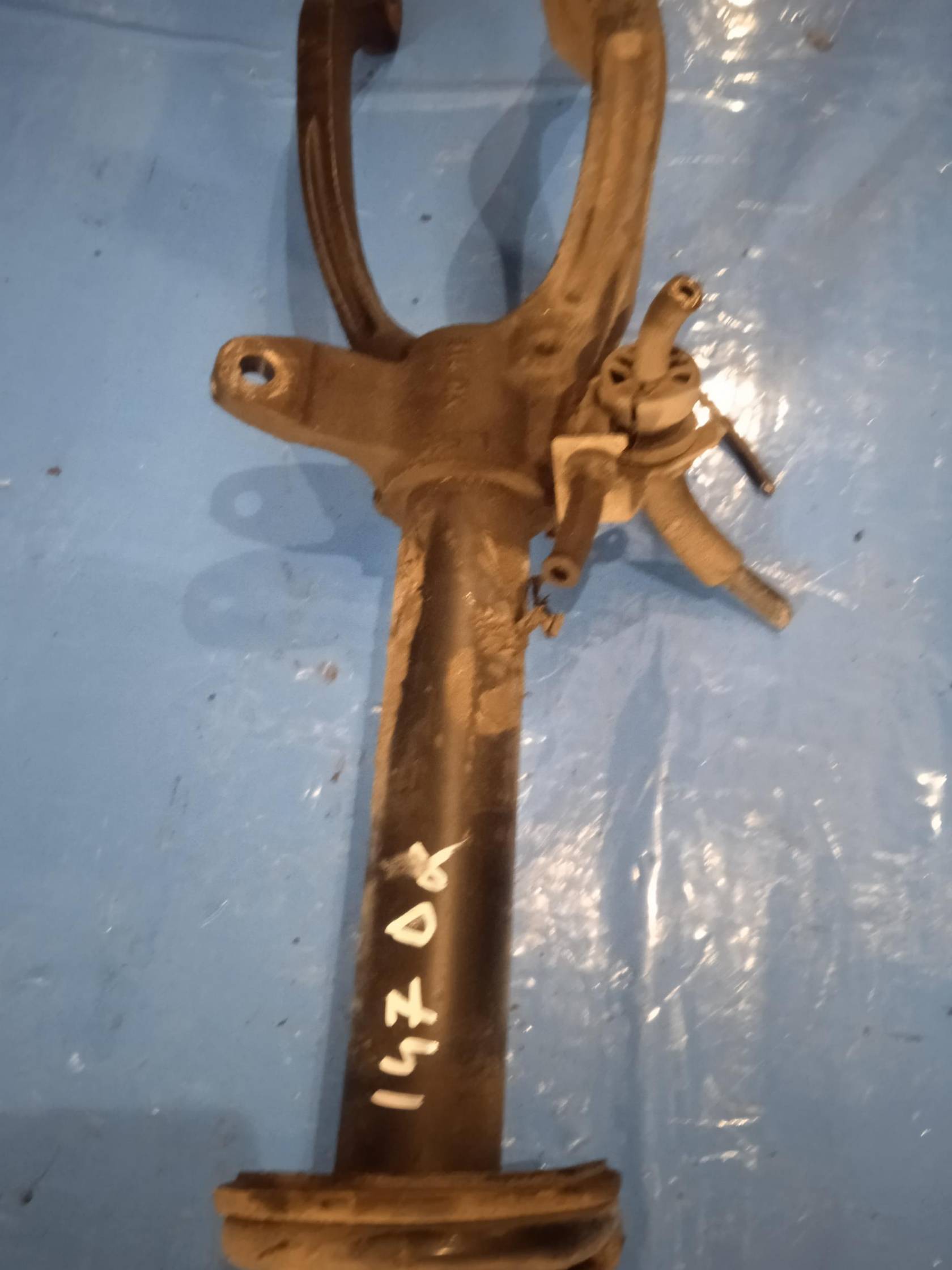 Ammortizzatore ant. dx.